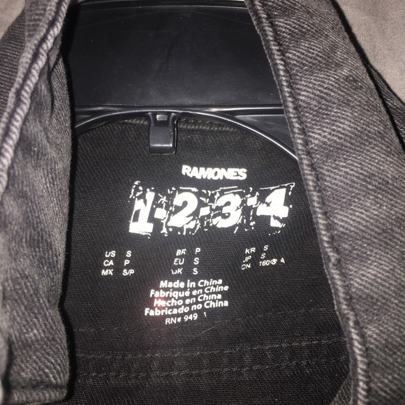 Oversized black jean jacket - Picture 3 of 3